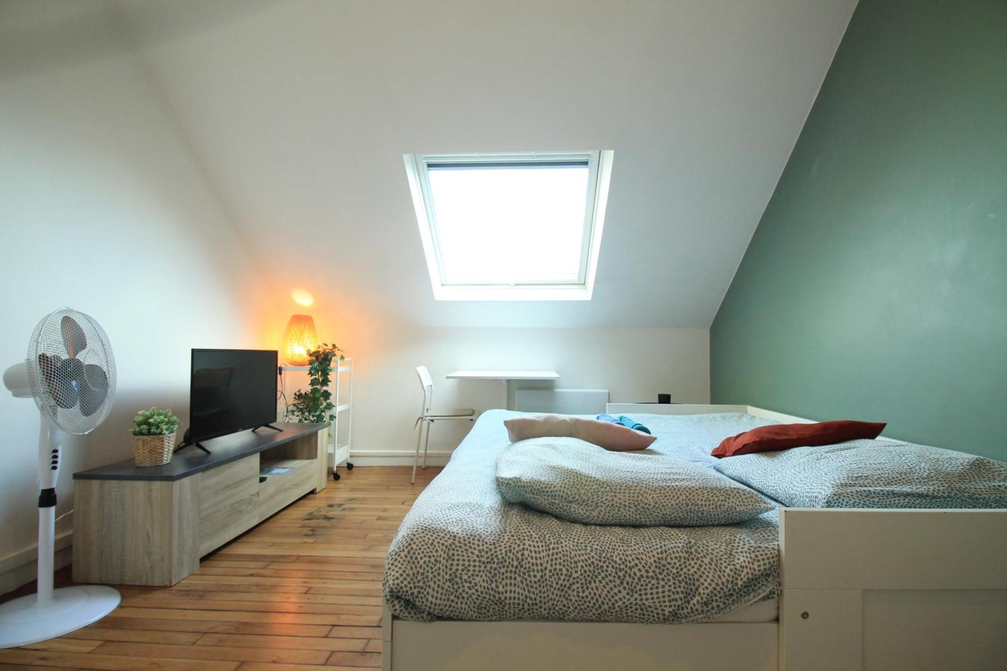 Disponible - Appartement Entier - 10Mn Rer B Aeroport Cdg - Paris Gare Du Nord, T11 Express, Le Bourget, Tout Equipe, Netflix Gratuit, 3 Personnes, 4Eme Etage, Escaliers, Parc Des Expositions, Parking Rue Gratuit Apres 19H Дранси Екстериор снимка